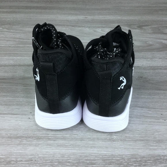 Shaq Flavor Youth Athletic Shoe - Picture 5 of 6